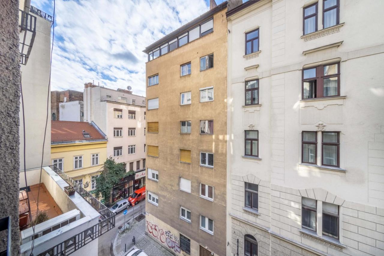 Anastasia 2 Bedrooms Apartment On Vaci Utca Budapest Exterior foto